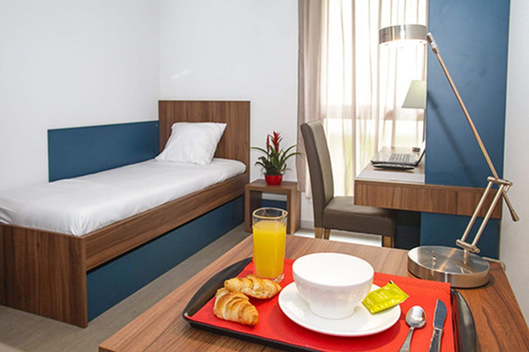 Appart'Hotel Odalys City - Orleans Centre Exterior photo